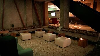 Riverside Boutique Hotel