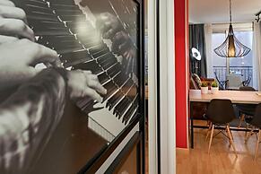Habitat Apartments Hot Jazz