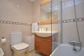 Millennium Golf Residences AL