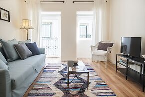 Lis Apartments