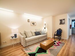 Lis Apartments