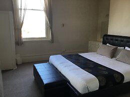 Campbell St Lodge