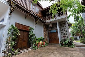 Isann Villa