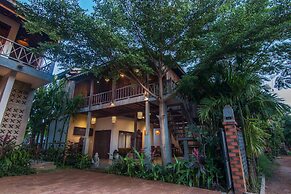 Isann Villa