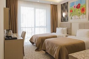 Goldhan Hotel