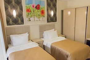 Goldhan Hotel