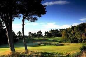 Golf View Hotel