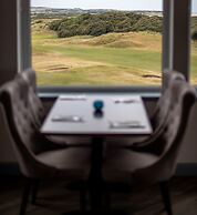 Golf View Hotel