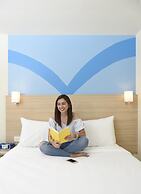 Hop Inn Hotel Aseana City
