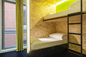 Bastardo Hostel