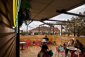 Bastardo Hostel