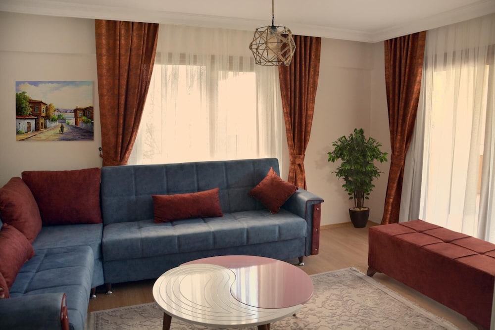 Ata Apart & Hotel
