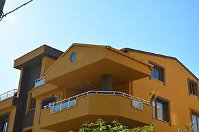 Ata Apart & Hotel