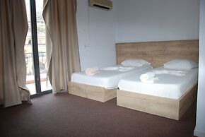 Hotel Freskia