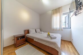 SMS Apartments