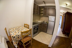 SMS Apartments