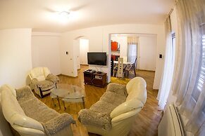 SMS Apartments