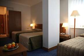 Grand Urfa Hotel