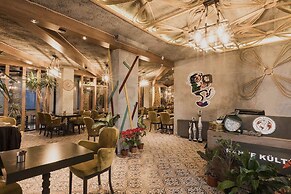 Edrin Hotel
