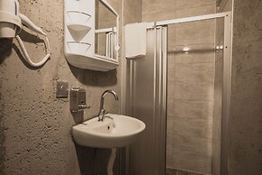 Edrin Hotel