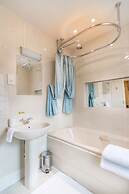 Creston Villa Guest House