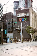 QuickStay Yorkville Condo - Yonge & Bloor