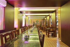 OYO 10551 Hotel RJ Grand