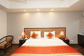 OYO 11451 The Avenue residency