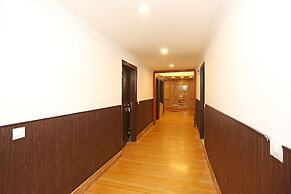OYO 11451 The Avenue residency