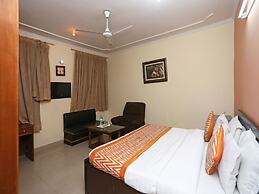 OYO 542 Kalkaji Residency Bnb