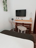 Cactus Host