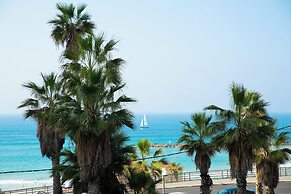 Panoramic Ocean View 1 min From the Sea