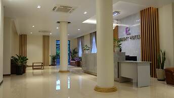 Regent Hotel