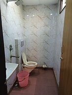 Hotel Amba Deluxe