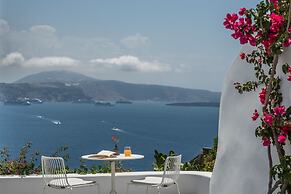Chelidonia Luxury Suites - Adults Only
