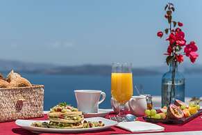 Chelidonia Luxury Suites - Adults Only