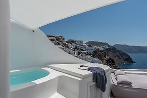 Chelidonia Luxury Suites - Adults Only