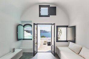 Chelidonia Luxury Suites - Adults Only