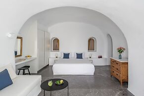 Chelidonia Luxury Suites - Adults Only
