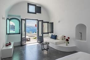 Chelidonia Luxury Suites - Adults Only