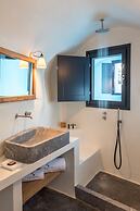 Chelidonia Luxury Suites - Adults Only
