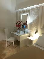 B&B Abatjour