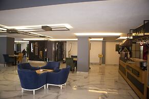 Can Grand Hotel