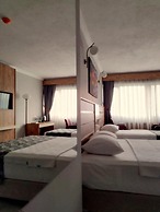 Anibal Hotel