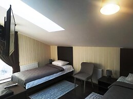 Hotel Business Apartments