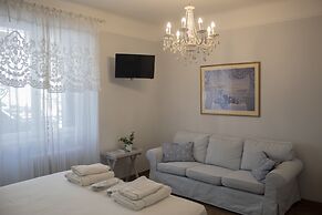 The Koukaki Residence
