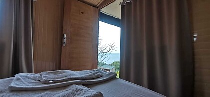 Ayanya Beach & Bistro Bungalows