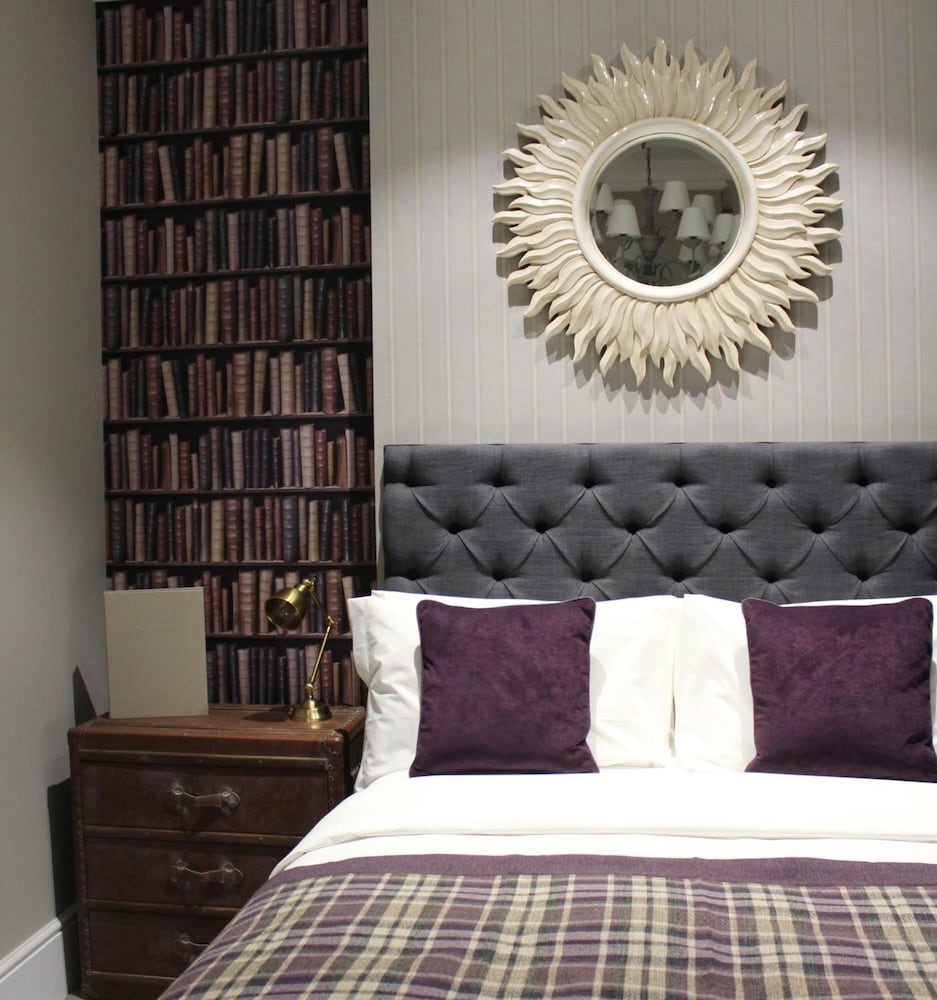 The Grafton Arms Pub & Rooms