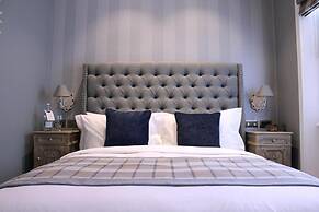 The Grafton Arms Pub & Rooms