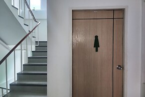 Ease Hostel